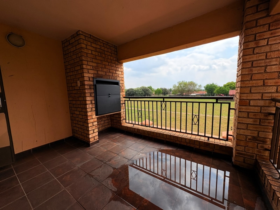 2 Bedroom Property for Sale in Vaalpark Free State